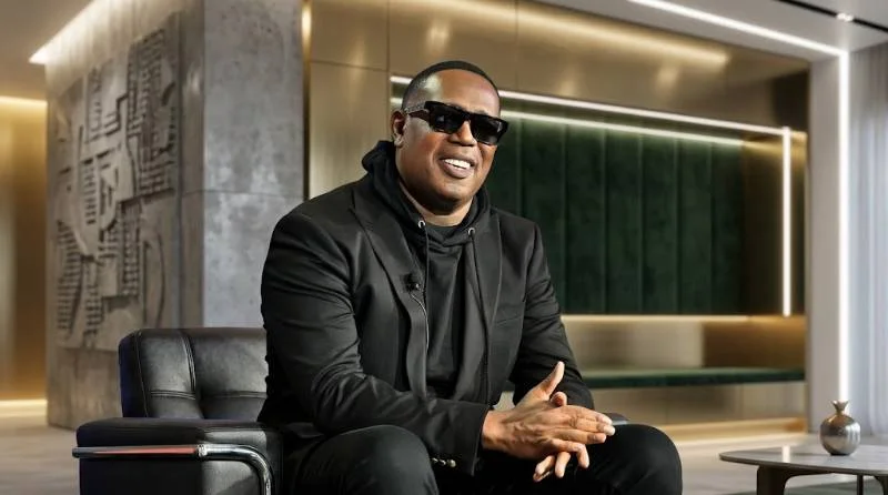 Master P working in his early record store in the 1990s